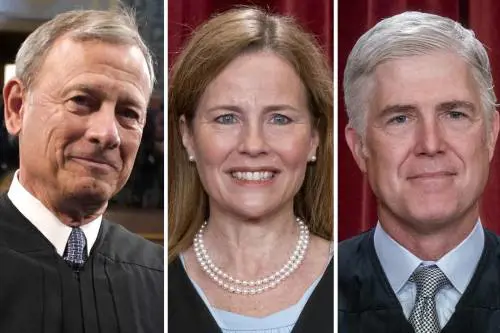 Tradimento al tycoon da 3 toghe repubblicane. È la vendetta dei Bush