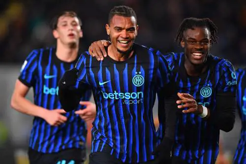 L’Inter passa a Lecce e lancia la fuga scudetto: i nerazzurri allungano a più dieci sul Milan
