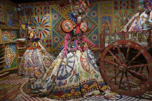 Per Dolce&Gabbana crescita a tappe forzate nel mondo del beauty. Ma c’è la zavorra debiti