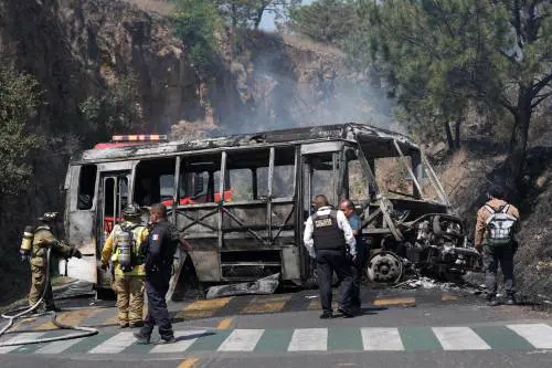 Ucciso dall'esercito El Mencho, il capo dei narcos di Jalisco. Caos in Messico
