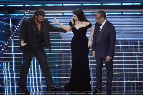 Sanremo, i look migliori e peggiori della prima serata 