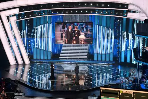 Pronti, via: il benvenuto con la voce di Baudo e il refuso "Repupplica"