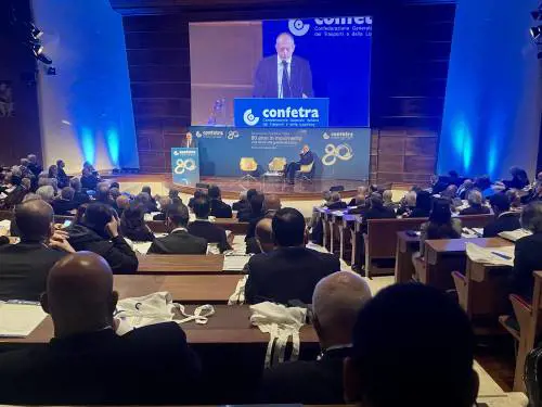 Logistica, De Ruvo (Confetra): "Comparto che vale il 9% del Pil. Puntare su infrastrutture, digitale e competitività"