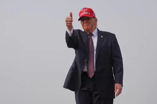 “Deponete le armi o affronterete una morte certa”. L’ultimatum di Trump all’Iran