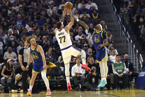 Nba, se vedere i Guerrieri adesso fa male