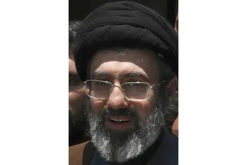 Khamenei jr. nuovo leader. E il regime minaccia l'Ue