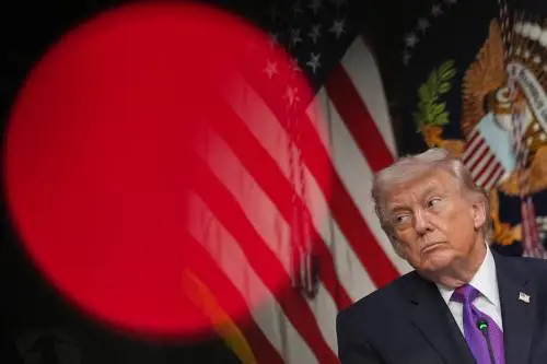 Donald: "Khamenei jr un peso piuma"