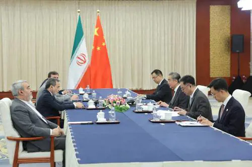 “Ha perso la scommessa sull'Iran”: così Pechino ha bruciato 400 miliardi  