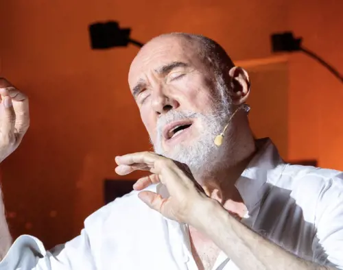 "Spettacolo? Macché... Dialogo con il pubblico"