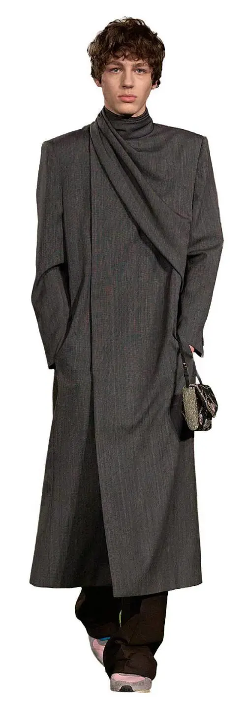 Il nuovo Valentino di Alessandro Michele. La grande bellezza va in scena a Roma. "L’Interferenza sono io"