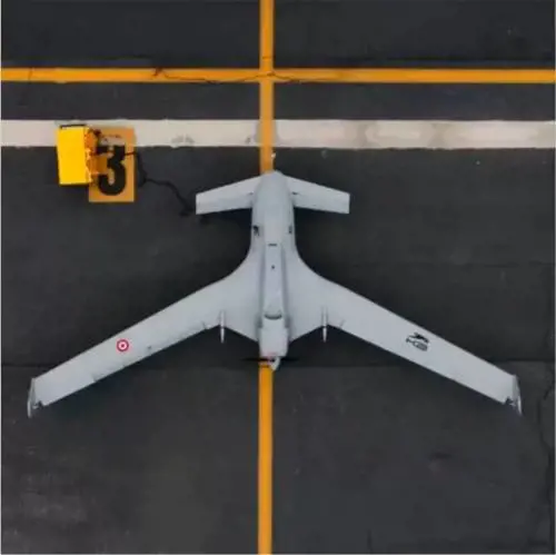 Il drone K2 cambia la guerra: cosa può fare e come sfida i "kamikaze" dell'Iran