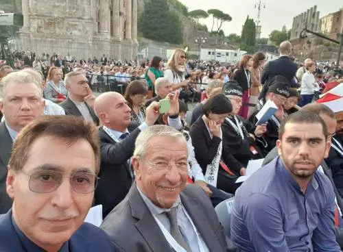 La rete del capo islamico di Milano tra Hannoun e lo "sceicco" di Hamas: ecco le fotografie che incastrano Asfa