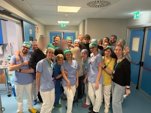 Achille Lauro al Niguarda: l’abbraccio ai ragazzi feriti di Crans-Montana