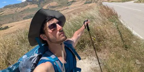 Da Scicli a Santiago de Compostela, il cammino di Antonio Giannone: "Assaporo ogni metro"