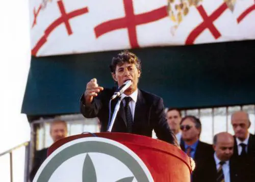 Snobbato e insultato. Ha cambiato il modo di pensare di tutto il Paese