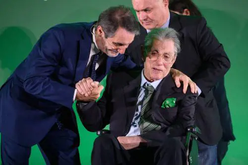Fontana: "La Lega perde chi l'ha inventata, io un amico"