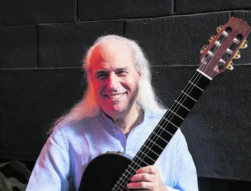 "Guitar Days" con sedici grandi in un Festival