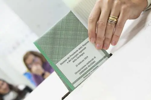 Premio di maggioranza e nome del premier ma mancano le preferenze: cosa prevede la nuova legge elettorale