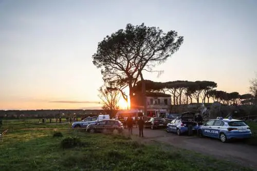 “Piantedosi venne definito irresponsabile". E la sinistra tace ancora sulla violenza anarchica