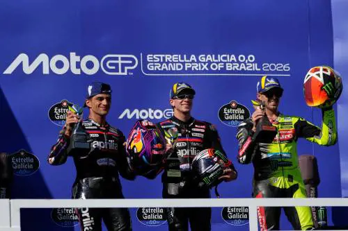 Samba italiana, Bezzecchi leader della MotoGp