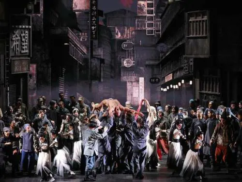 Alla Scala una "Turandot" più psicologica che orientale