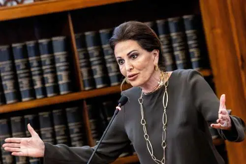 La lettera di Daniela Santanchè alla Meloni: "Cara Giorgia ti rassegno, come hai ufficialmente auspicato, le mie dimissioni"