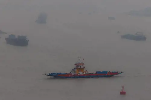 Xi muove la "flotta fantasma": cosa c’è dietro l'espansione invisibile nel Pacifico