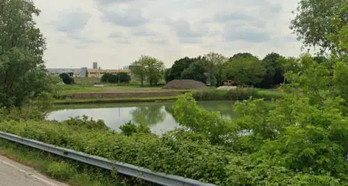 Tragedia nel Rodigino, mamma e bimbo di un anno morti in un laghetto