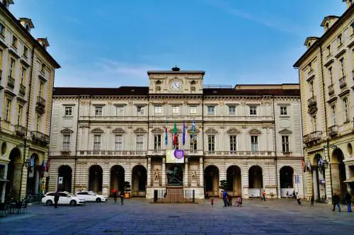 Garantismo a due velocità: indagati di serie A e (non) indagati di serie B