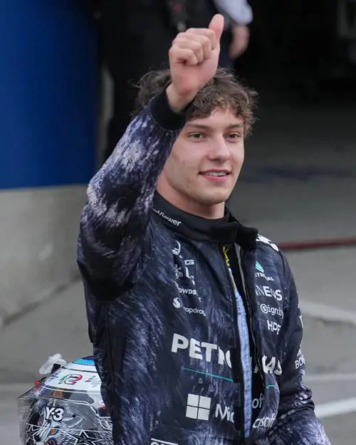 Kimi come il grande Ascari. E a 19 anni riscrive la storia della Formula Uno