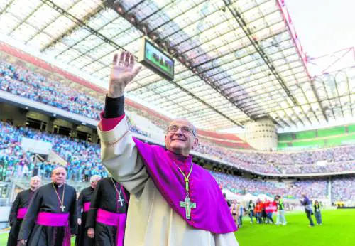 Delpini con i cresimandi: "Seminare gioia e bene"