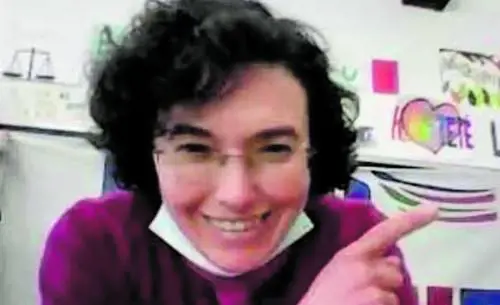 La prof ferita al 13enne. "Pronta a riaccoglierti"