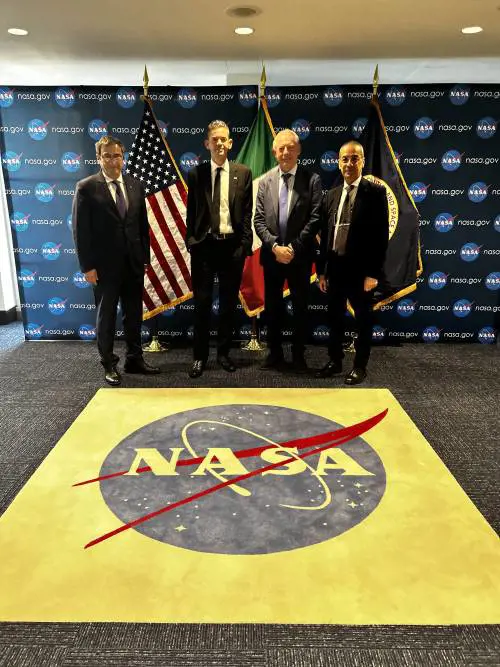 Un astronauta italiano camminerà sulla Luna. Urso: "Italia protagonista" 