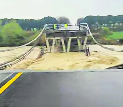 Al Sud il ciclone di Pasqua. Crolla un ponte in Molise