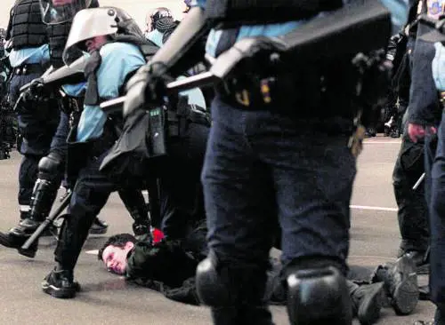 L'idea di Trump: un vertice internazionale contro gli Antifa. "Organizzazioni terroristiche"