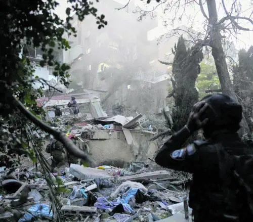 Recuperato il pilota Usa disperso. "È stato un salvataggio storico"