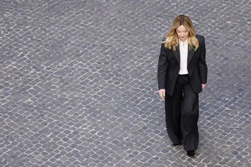 Tutti in fuga tranne una