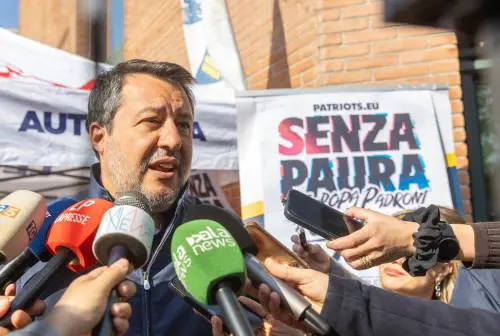 Il Pd vuole bloccare l'evento dei Patrioti. L'ira di Salvini: "Metodi da fascisti"