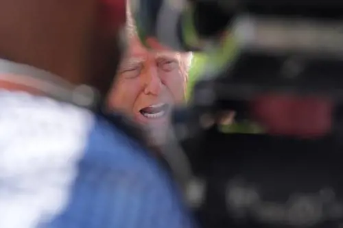 Trump attacca ancora: "L'Italia non c'era per noi, noi non ci saremo per loro". E sulla tregua tra Israele e Libano: "Speriamo che Hezbollah si comporti bene"