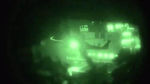 L'avvertimento poi la raffica e i marines: cosi gli Usa hanno intercettato la nave iraniana