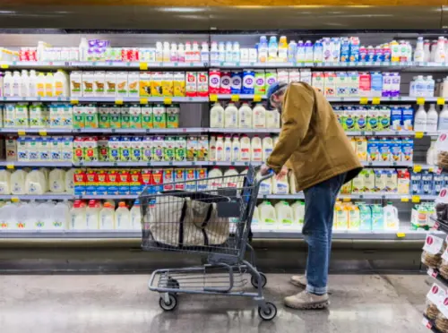 Inflazione, paradosso Italia: rincari sotto la media Ue ma prezzi più alti