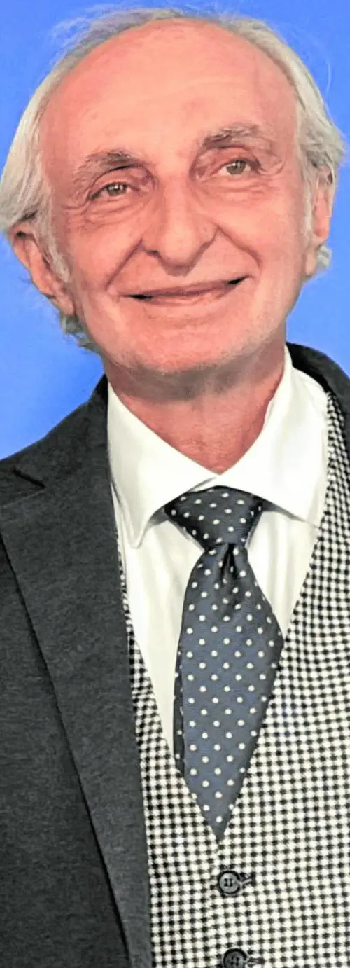 "Nel suo delirio li ha voluti proteggere. La depressione post partum va curata"