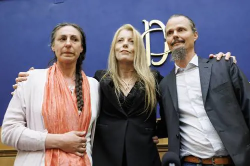 "Catherine e Nathan, un calvario ingiusto"