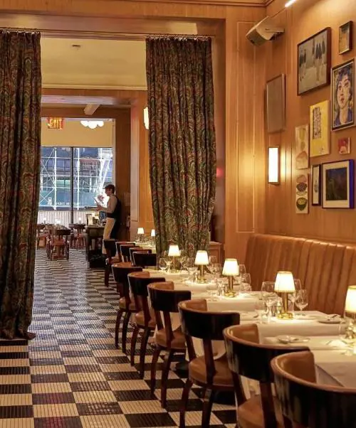 Paris Bar, il fascino francese nel cuore di New York