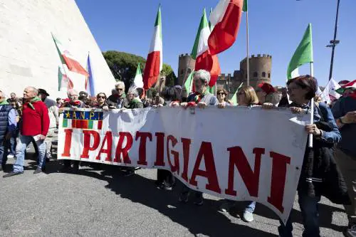 Il 25 aprile nelle piazze digitali
