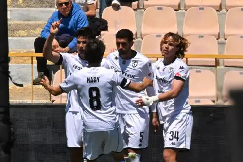 B come Batticuore: tutto aperto negli ultimi 180 minuti