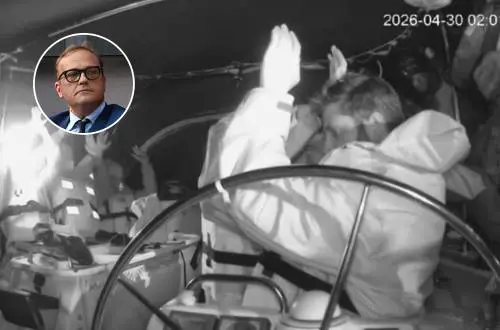 La Flotilla del piacere che difende chi impiccherebbe gli attivisti. Israele ha fatto loro un favore a fermarli