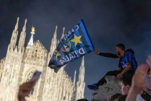 Un popolo in festa con l'animo ferito dai troppi dubbi di arbitropoli