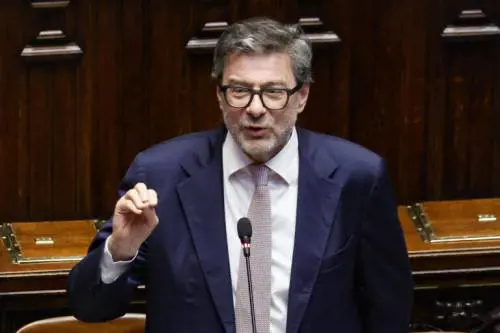 Salone del Risparmio, Giorgetti: "Italia appetibile per i grandi investitori internazionali"