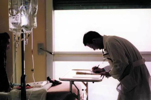 Burocrazia e costi alti. Sos medici di base: ne mancano oltre 1500